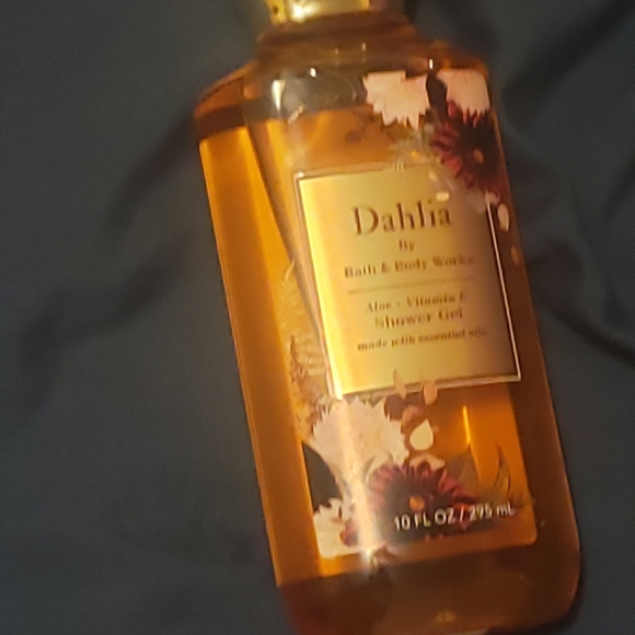 Dahlia Shower Gel - Picture 2 of 7